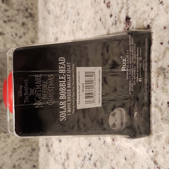 The Nightmare Before Christmas Jack Skellington Solar Bobble Head Santa Hat - Picture 6 of 8